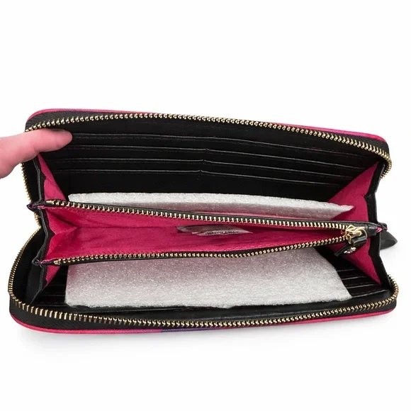 NWT Trina Turk Chevron Zip Around Wallet Wristlet Multicolor - Picture 3 of 3